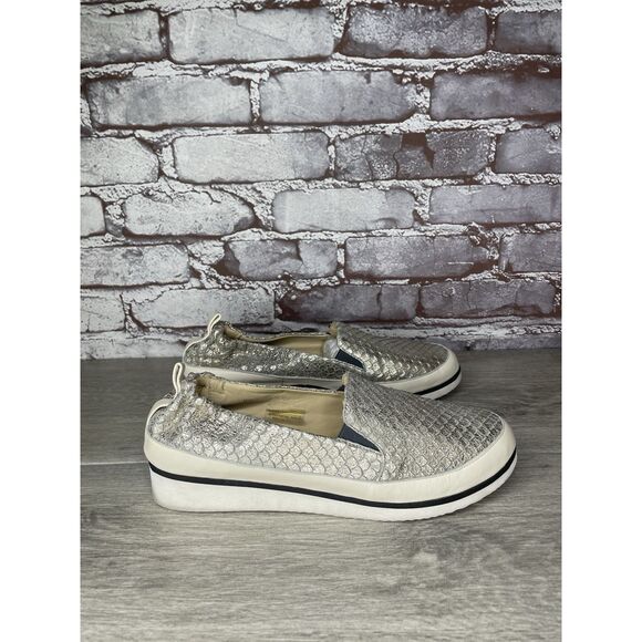 Ron Niki Silver Leather Snake Print Slip On Wedge Shoes Women’s Sz 38EU/7.5M US - Picture 1 of 16